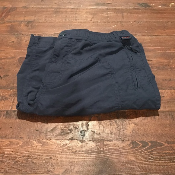 Eddie Bauer Shorts - Picture 6 of 9